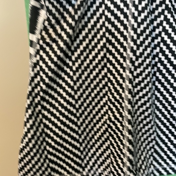 Nike Racerback Tank super soft!! Dri fit - Picture 5 of 6